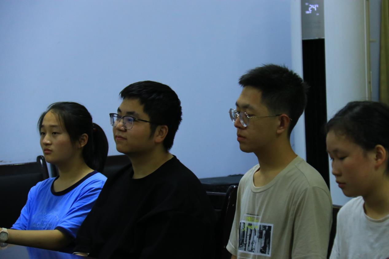 说明: IMG_4922